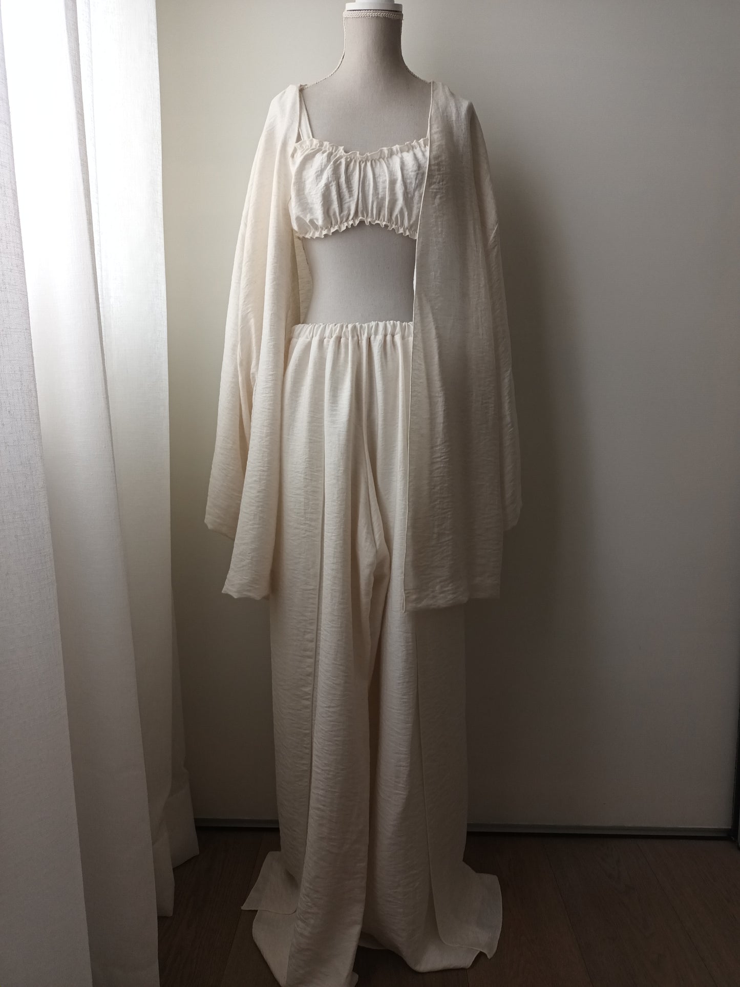 BALI Butterfly Pants, Bandeau Top & Kimono Oversize