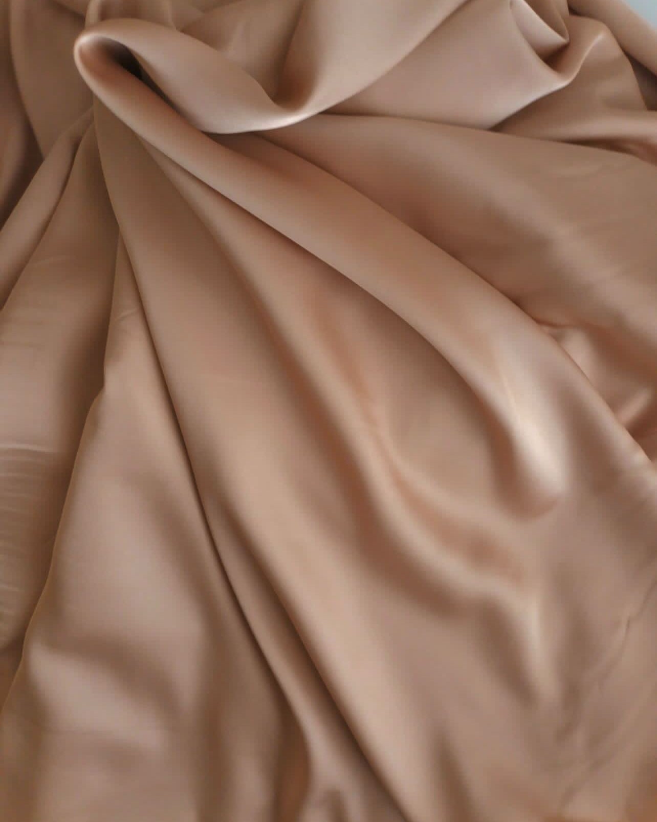 GIULIA SATIN MATERNITY DRESS