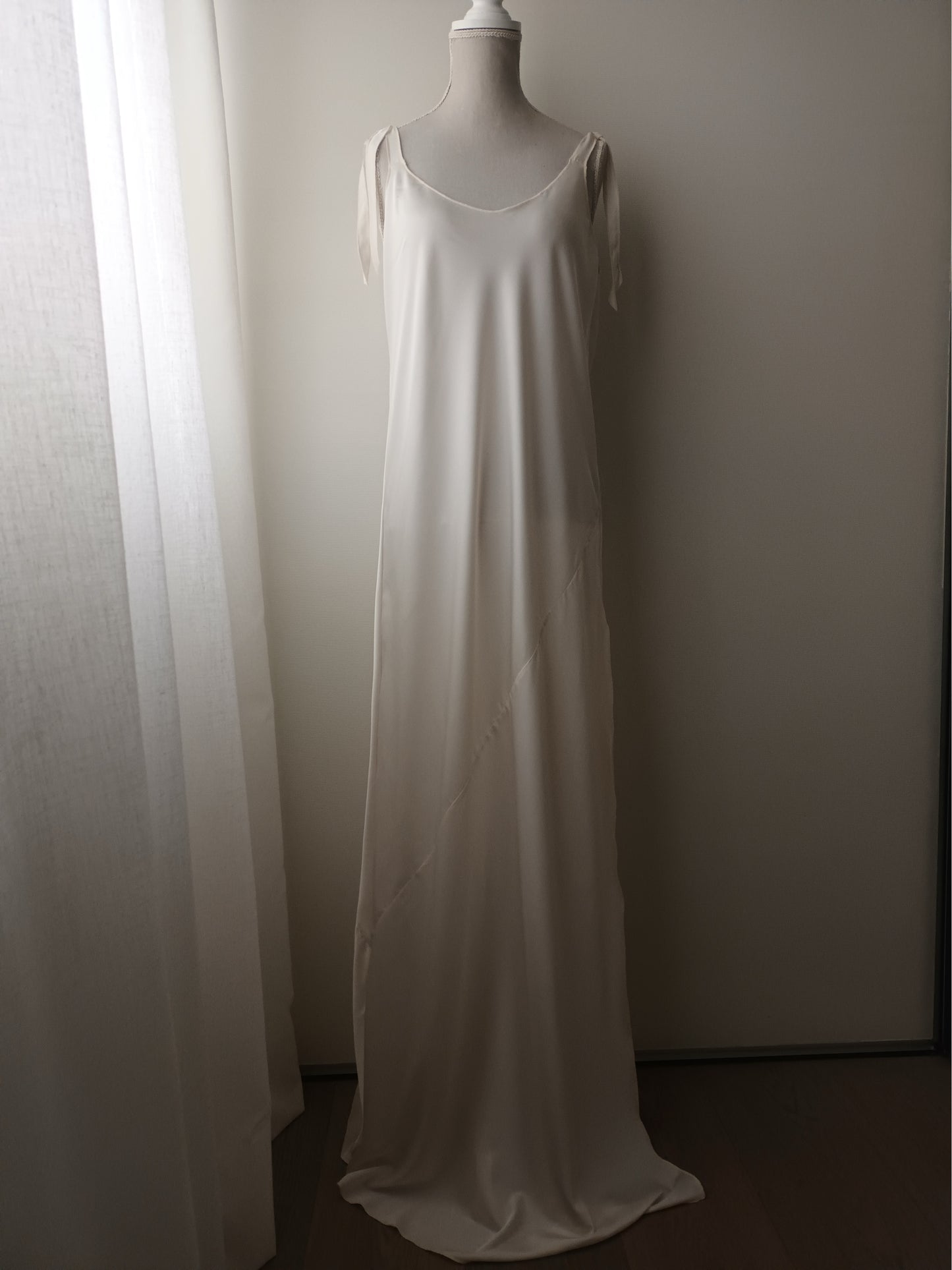 SLIP DRESS SATIN