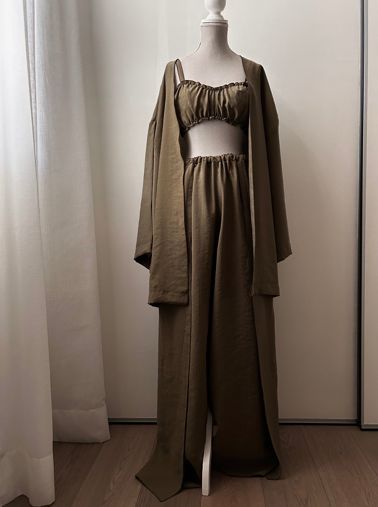 BALI Butterfly Pants, Bandeau Top & Kimono Oversize
